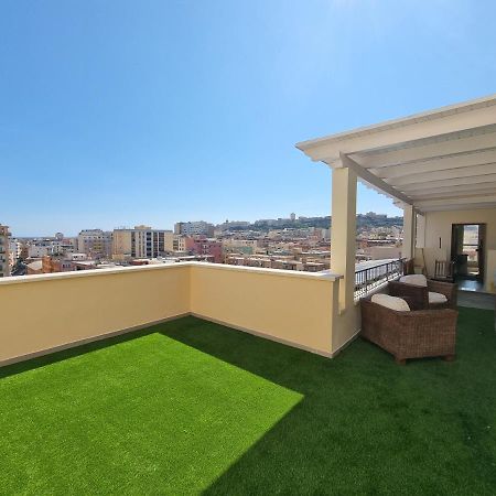 Attico Panoramico Cagliari公寓 外观 照片